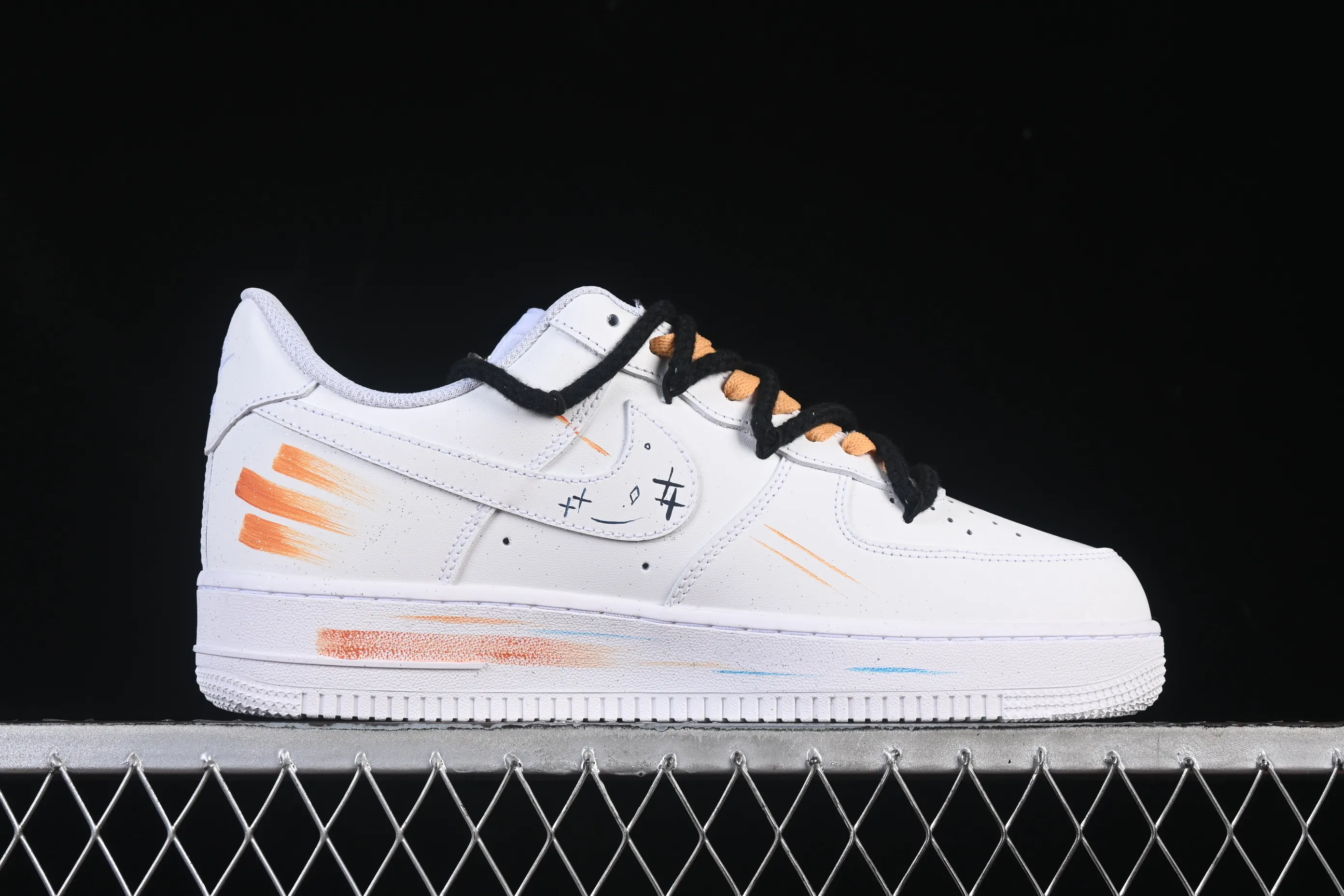 All categories Nk Air Force 1 Air Force series Nk Air Force 1 Low Air Force low-top Nike Air Force 1'07 Low "Scorpio" Hand-painted graffiti Twelve zodiac signs series Scorpio Air Force 1 low-top casual sneakers Constellation 10241122